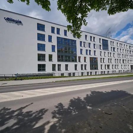 Collegia Aparthotel
