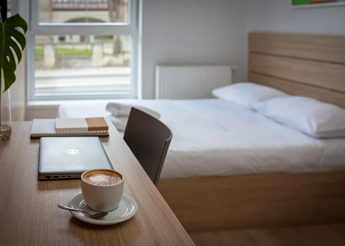 Lägenhetshotell Collegia 4*